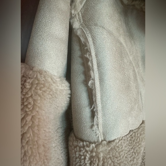 Shearling jacket by SaintArt NWT - Picture 11 of 12